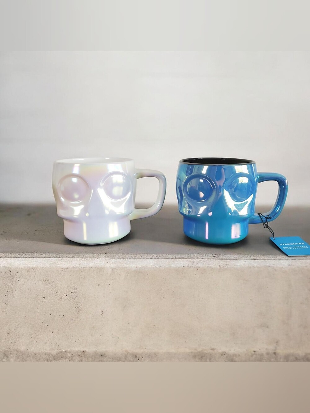 Rare Starbucks Halloween Iridescent White and Blue Skull Mug Set NEW